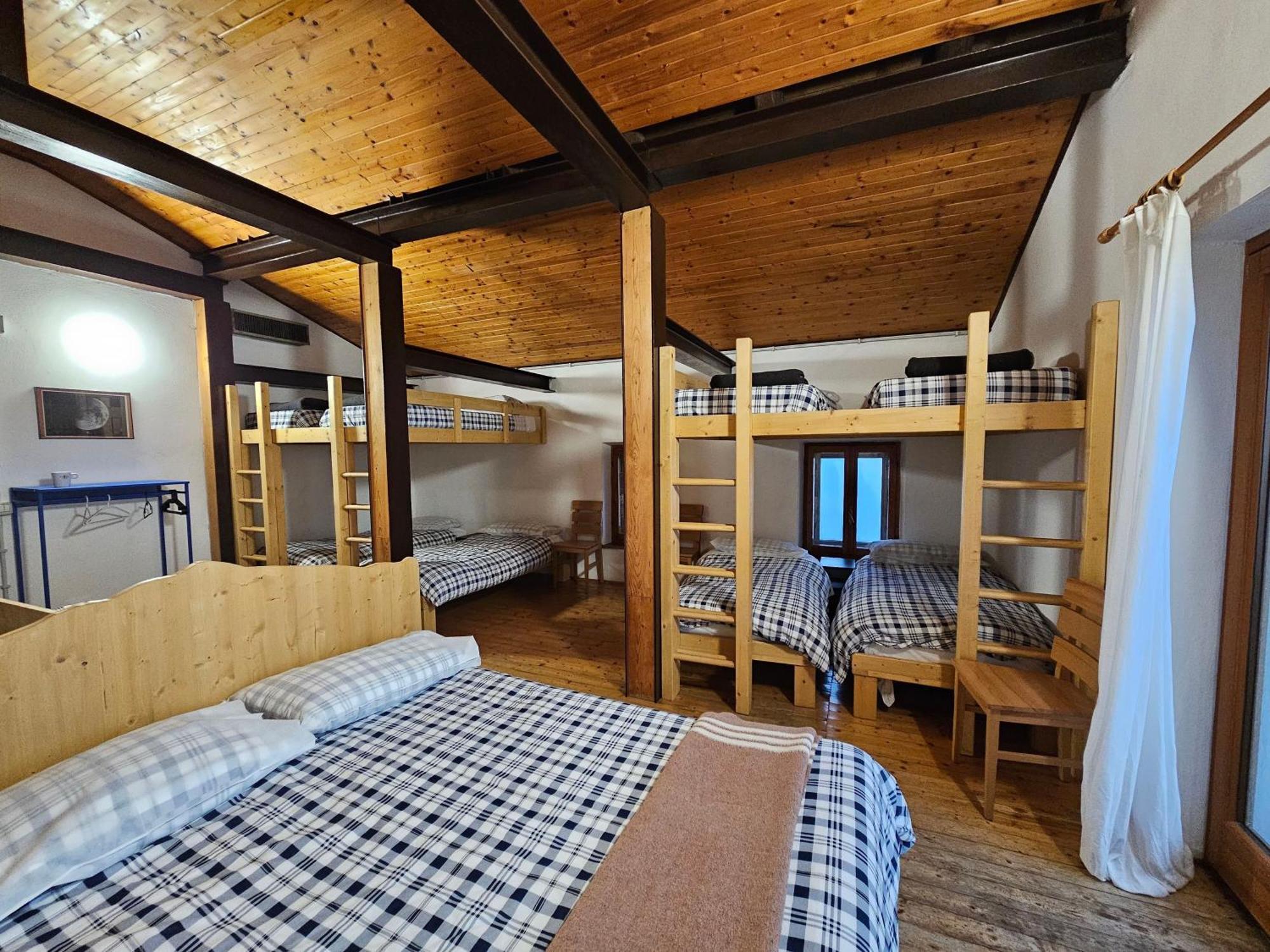Rifugio Guglielmo E Giovanni Pelizzo Montemaggiore  Экстерьер фото